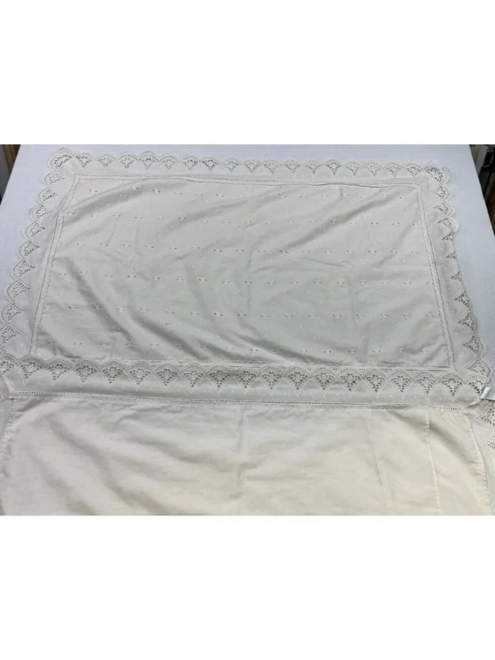 Vintage Beige Cotton Eyelet Lace Trim Classic Pillow Shams Set Bedding Set of 2